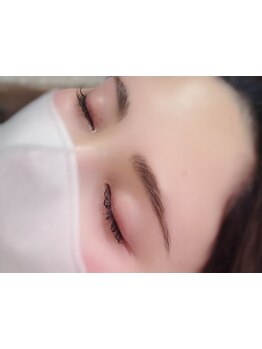 アイブロウメニューがあるサロン