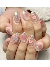 ヘアーアンドネイル ルシア(Hair&Nail Lucia)/チークネイルで可愛く！