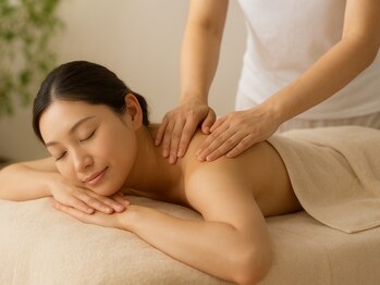 サンテカルム(Sante Calm)の写真/【NEWOPEN/女性専用】人気サロンが冬季限定でリニューアルして帰ってきた！全身リンパで巡りを整える★