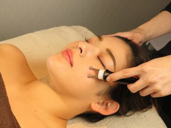 アヴァンサル 札幌駅前店(Avanzar)/完全都度払いフェイシャル