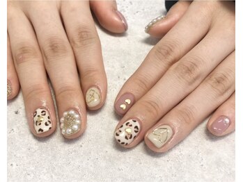 ヴリエ 小作店(VURIE)/持ち込みネイル
