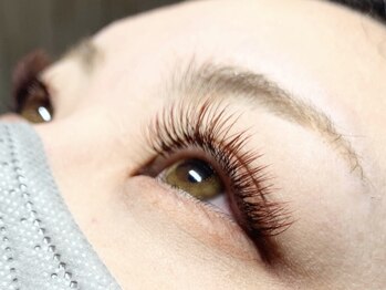 マドンナリリー(Madonna Lily)/ロイッシュカラー☆