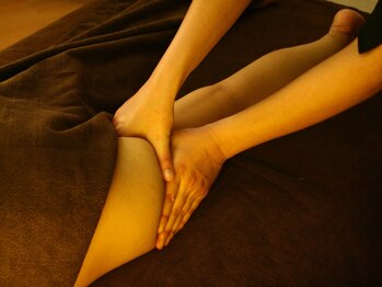 ランネル(Runnel)の写真/高周波温熱【インディバ】で奥底から老廃物の排出を促す！痩せだけではなく、理想のボディラインに★