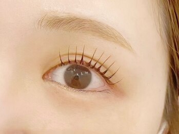 ダイヤモンドアイズ 調布店(DIAMOND EYES)の写真/【ラッシュアディクト導入】自まつ毛が少ない/短い/細くてお悩みの方に!トリートメントケアで持続力UP◎