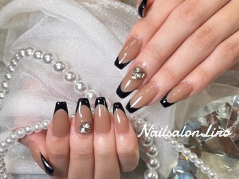 リノ(Lino)/秋っぽフレンチネイル