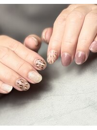 レオパードネイル