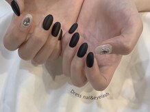 ドレス(Dress nail＆eyelash Lolonois)/韓国ネイルフィルインマット