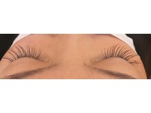 フリルアイビューティ 豊中店(Frill Eye Beauty)/