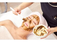 剥離しないハーブピーリング★肌のハリツヤに♪