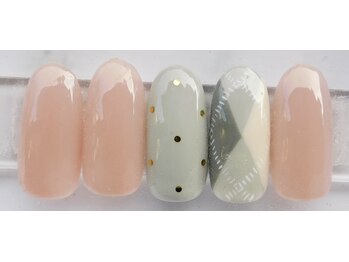 ロココ ラブリヤ ネイル 安城店(Rococo Lovelya Nail)/ハンド・定額コース