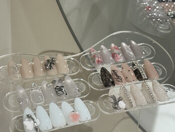 ソアー(soar)の写真/《話題のトレンドパーツを豊富にご用意★》気になるデザインは【soar nail salon】にお任せください!!