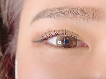 レア バイ ダム(le'a by dam)/パリジェンヌラッシュリフト