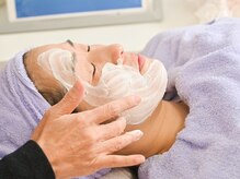 サロン ド エンジェル(Salon de Angel)の雰囲気（ボタニカル商材の細かい粒子がお肌の奥の隅々まで浸透します。）