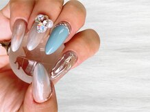 ネイルズ とんぷそん/ワンホンビジューネイル♪