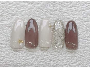 カルフールノア 北千住店(Carrefour noa)/シンプルトレンドデザイン