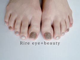 フットワンカラー￥4980