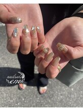 エム(em)/最後の夏ネイル♪