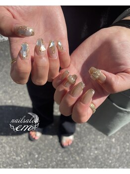 エム(em)/最後の夏ネイル♪