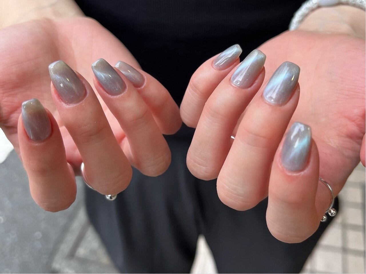 2025年秋トレンド】ラメグラデーションのネイルデザイン集｜人気