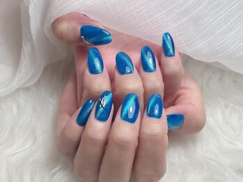 ミキネイルサロン(MiKi Nail Salon)/マグネットネイル¥5500+パーツ