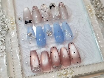 シェルウェリナ(SHeLL WELINA)の写真/【定額で叶う◆大人可愛いワンホンネイル♪】キラキラ輝く華やかデザイン&トレンド感で気分の上がる指先に!