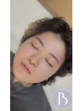 ウェリナ(Welina)/しっかりめに毛流れを整えたい眉
