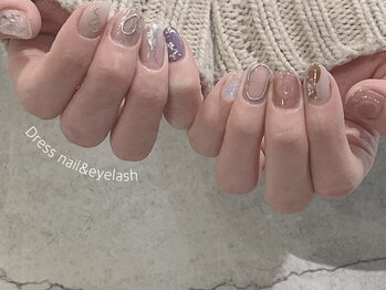 ドレス(Dress nail＆eyelash Lolonois)/ちぐはぐネイルフィルイン