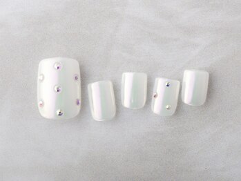 サンミーゴネイル 神戸店(Sunmego Nail)/シンプル☆ガーリーネイル