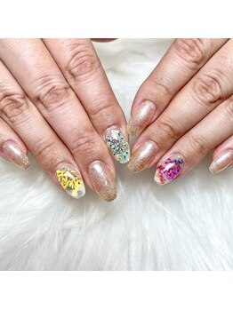 ドライフラワー埋め込みネイル