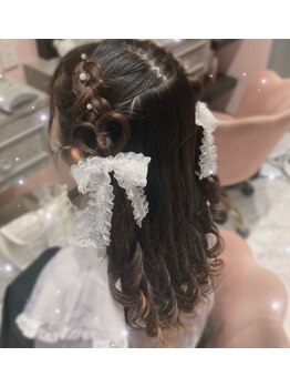 セブンティーン(Seventeen)/編み込みハーフツイン