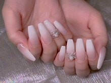 エムズ ネイルサロン(M2)/長さ出し