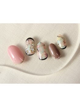 手描きアートが得意なサロン