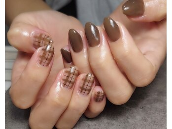 シュピーゲル/ご新規様、オフケア込み・¥7700