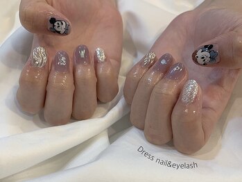 ドレス(Dress nail＆eyelash Lolonois)/親指キャラクターネイル