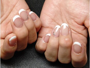 クッカ(kukka)/フレンチネイル♪