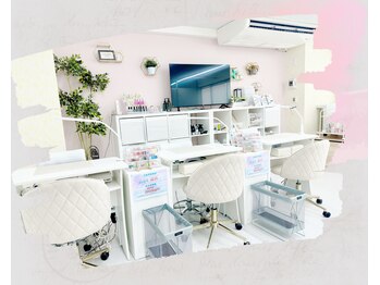 アムールネイル 新宿西口店(Amour Nail)