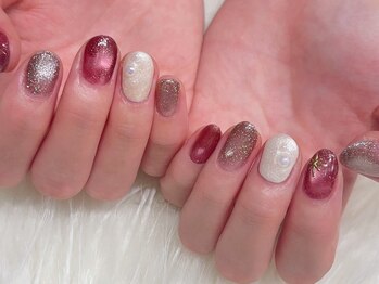 クラージュアクア(COURAGE AQUA)の写真/キッズスペースあり◎お子様同伴可◎様子を見ながらネイルと自分時間が楽しめるのが魅力♪おもちゃも有り◎