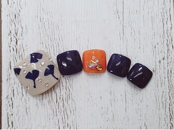 ネイルアンドアイラッシュサロンR/イチョウネイル