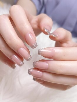 フィーカ(FIKA)の写真/《完全個室の隠れ家サロン》丁寧なネイルケアでモチの良さも◎品のあるデザインで日常に彩りとときめきを♪