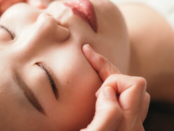 【岡崎│顔コリ専門】整体Soerute くいしばり・目の疲れ・自律神経の乱れの写真/スマホ/PCを使いすぎている方に。瞼の重たさを軽減し、目の周囲の血流アップ!お悩みもお気軽にご相談下さい