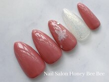ハニービービー(Honey Bee Bee)/きれいめフラワーネイル