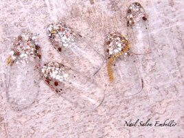 (1580)斜めチェーンネイル