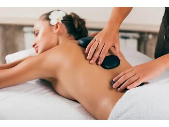 優沐/アロマリンパオイルマッサージ