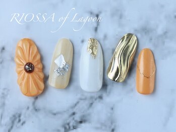 リオッサ オブ ラグーン(RIOSSA of Lagoon)/ひまわりネイル