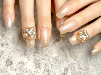 マニネイル 高の原店(mani nail)の写真/シンプルデザインからお持ち込みのゴージャスデザインまでお好みに合わせてご提案★長さや形もご相談を！