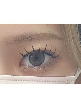 ボリュームのある目元にしたい