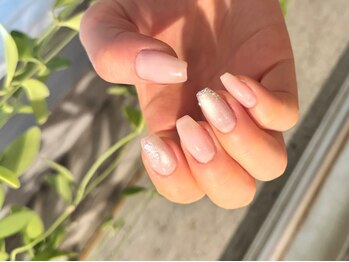 スリー(THREE)の写真/選べるカラーは300色！人気のうるつや/マグネット/フラッシュ/オーロラもご用意◎思い通りの指先が叶う♪