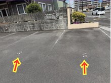 手もみん楽安の雰囲気（お店の道路挟んで向かい側に、駐車場は2台完備。【3番/5番】）