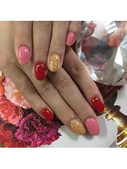 ブルーラヴァンド(Blue Lavande)/ピンク系ネイル