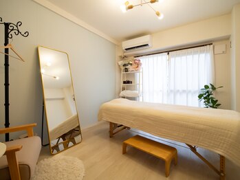 ハネ(HANE)の写真/箕面萱野駅徒歩6分/駐車場完備◎完全貸切でゆったりとした時間♪快適に心まで癒される空間です☆